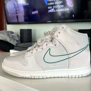 Nike Dunk High “First Use” 9.5